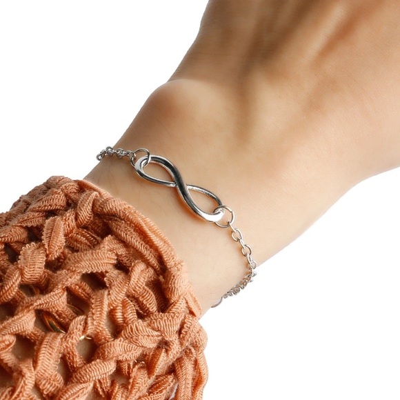 NEW!💙💎INFINITY! SILVERY BRACELET!💎💙8 BEAUTIFUL - Picture 6 of 8